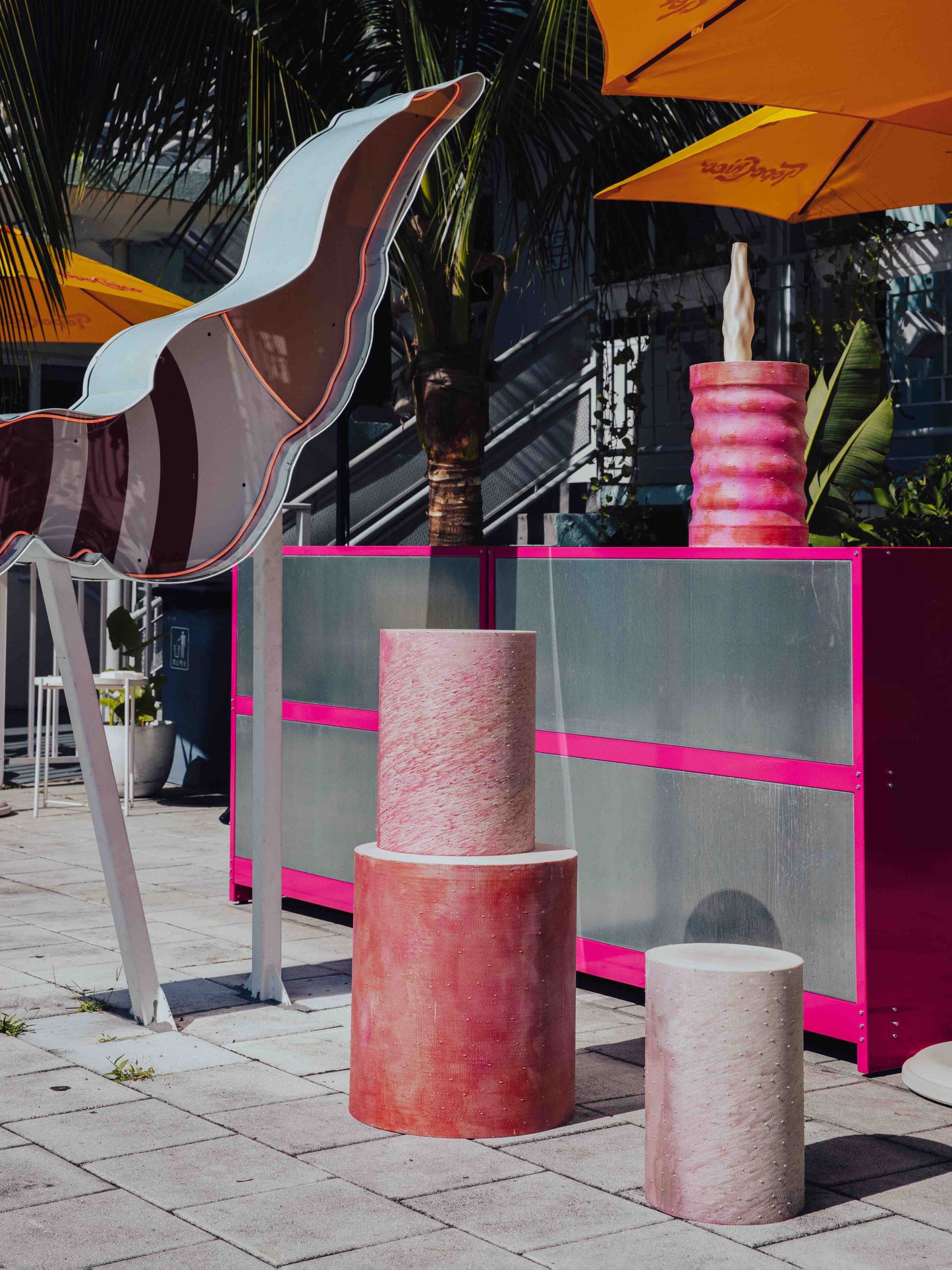 Stool C4 cloud effect (Collection 13)